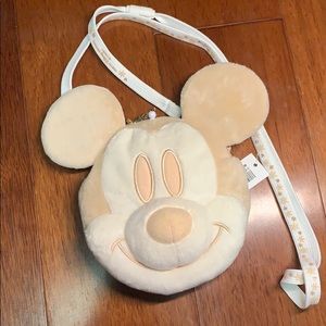 Tokyo Disney Resort Mickey Mouse Plush Pass Holder